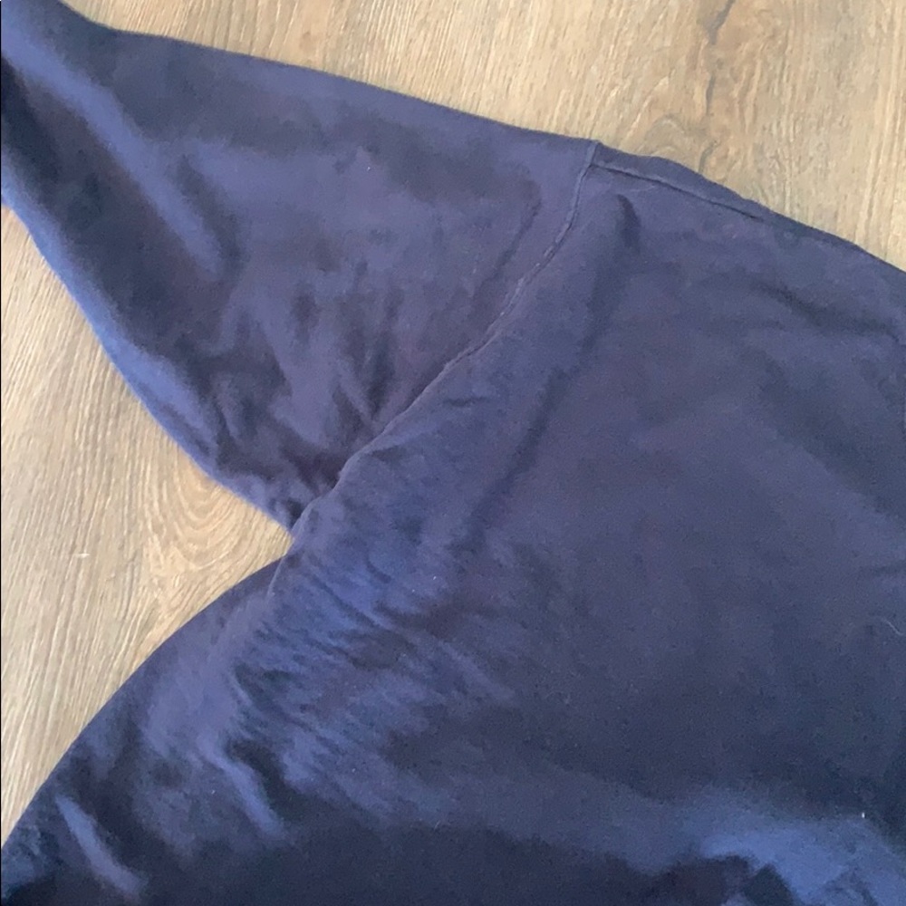 Retro pull over - Picture 2 of 2